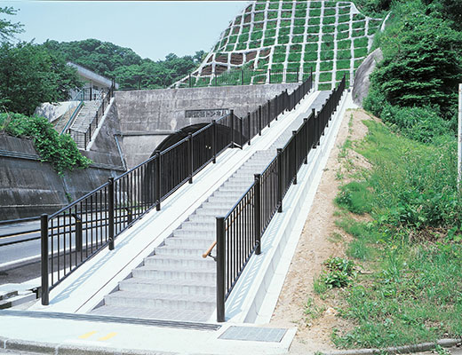 新江名トンネル
